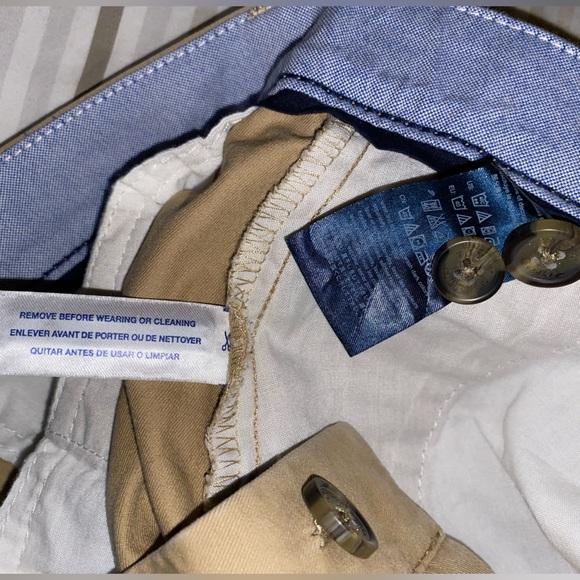 Tommy Hilfiger Khaki Shorts - Picture 4 of 4